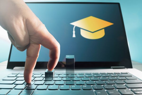 Crafting Compelling Content for Online Courses