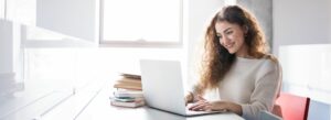 Paraphrasing and Summarizing in Thesis Writing